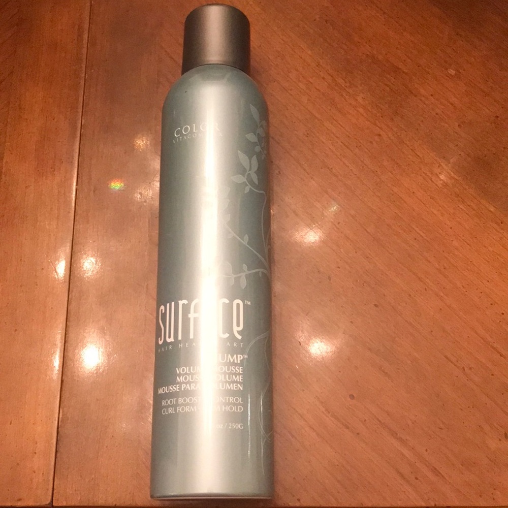 Surface Jump Volume Mousse